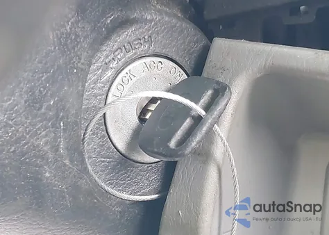 2013 Toyota Tacoma из США, поврежденный, VIN 5TFPX4EN7DX015193